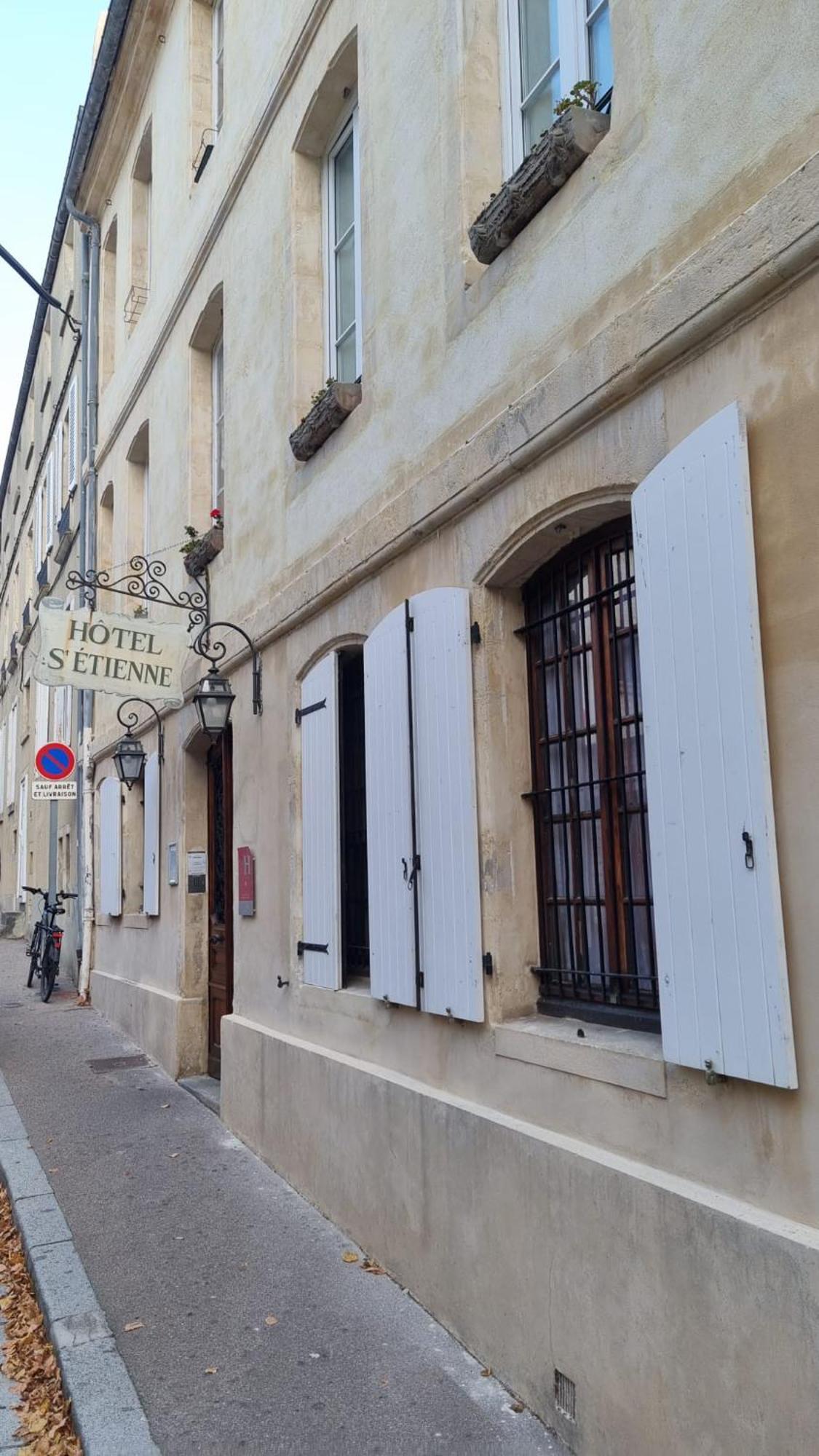 Hotel Saint Etienne Caen Exterior foto